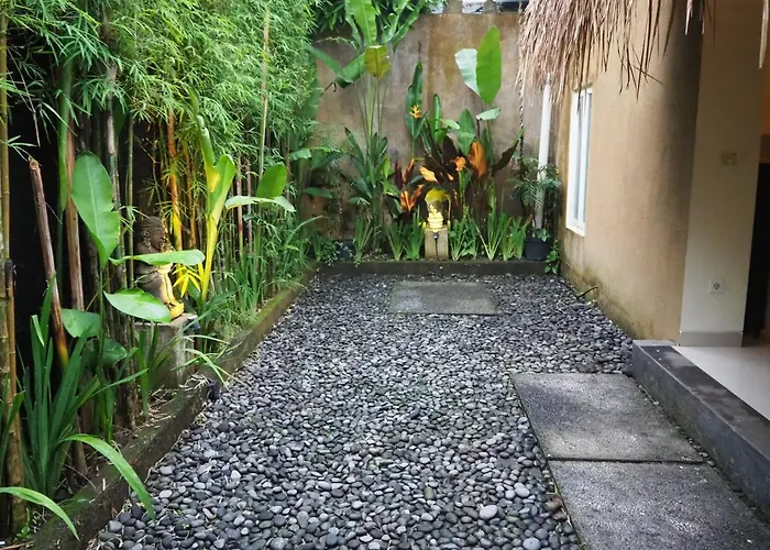 De'dalam Two Storey Lodge Ubud